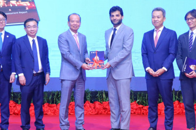 រដ្ឋមន្ត្រី ជា វ៉ាន់ដេត រំលឹកពីហានិភ័យនៃការប្រើប្រាស់បញ្ញាសិប្បនិម្មិត