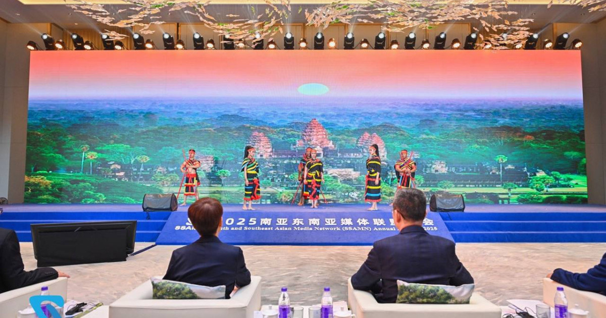 លោកបណ្ឌិត ជា មុនីឫទ្ធិ ៖ សារព័ត៌មានជាស្ពានលំហអាកាសប្រកបដោយប្រសិទ្ធភាពខ្ពស់នៃទំនាក់ទំនងរវាងកម្ពុជាចិន