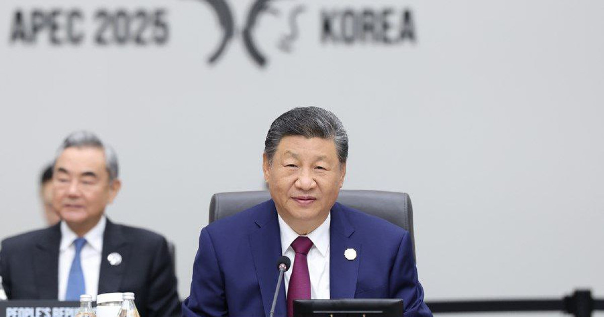 លោក Xi Jinping ប្រធានរដ្ឋចិនបានធ្វើមាតុភូមិនិវត្តន៍មកដល់ក្រុងប៉េកាំងវិញ