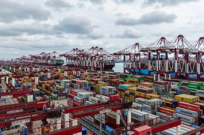 សន្និសីទស្តីពីការងារសេដ្ឋកិច្ចមជ្ឈិមចិនបើកធ្វើនៅក្រុងប៉េកាំងក្រោមអធិបតីភាពលោក Xi Jinping