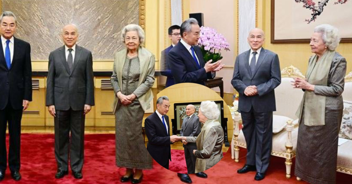 លោក Xi Jinping ប្រធានរដ្ឋចិន​ ចូលគាល់និងសួរព្រះរាជសុខទុក្ខព្រះ​ករុណាព្រះបាទ​សម្ដេចព្រះបរមនាថ នរោត្ដម សីហមុនី